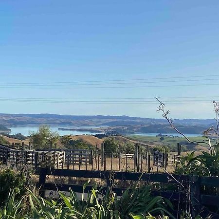 Raglan Studio At The Coastal Retreat Exterior photo