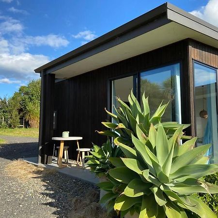 Raglan Studio At The Coastal Retreat Exterior photo