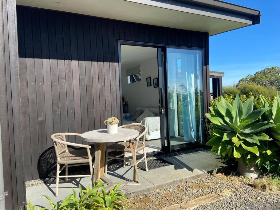 Raglan Studio At The Coastal Retreat Exterior photo