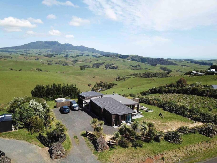 Raglan Studio At The Coastal Retreat Exterior photo