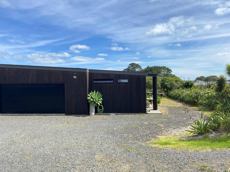 Raglan Studio At The Coastal Retreat Exterior photo