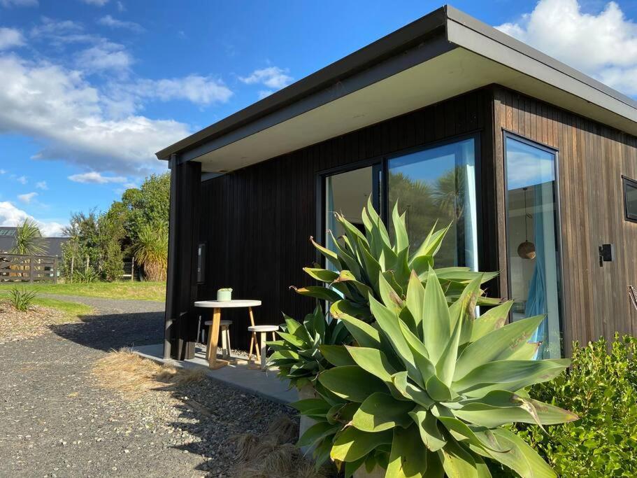 Raglan Studio At The Coastal Retreat Exterior photo